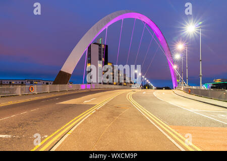 Pont Arc Clyde Glasgow Banque D'Images