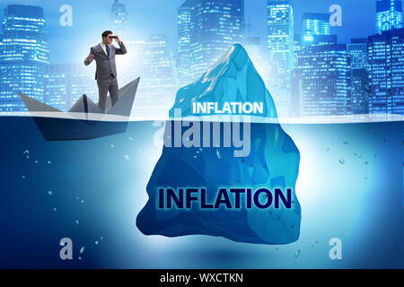 Businessman de l'inflation concept avec iceberg Banque D'Images