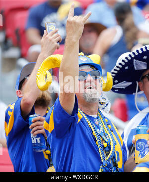 15 septembre 2019 Los Angeles Rams fans au cours de la NFL match entre les Los Angeles Rams et les New Orleans Saints au Los Angeles Coliseum de Los Angeles, Californie. Charles Baus/CSM. Banque D'Images