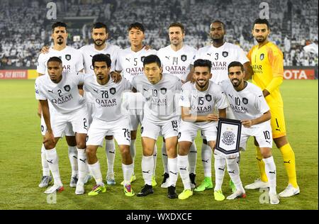 Doha, Qatar. 16 Sep, 2019. Les joueurs à partir du Qatar's Al Sadd poser pour des photos de groupe avant leur deuxième étape de l'agasint match quart de l'Arabie à l'Al-Nassr AFC Champions League à Doha, capitale du Qatar, le 16 septembre 2019. Al Sadd a remporté le match 3-1 et se sont qualifiés pour les demi-finales sur un score de 4-3. Nikku Crédit : Crédit : Xinhua/Xinhua/Alamy Live News Banque D'Images