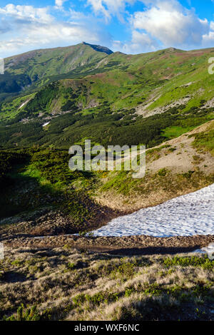 Massif des Carpates, Ivan Pip, Chornohora, Ukraine. Banque D'Images