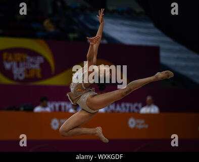 Baku, Azerbaïdjan. Sep 17, 2019. Anna-Marie Ondaatje de Sri Lanka au cours de la 37e Championnats du Monde de Gymnastique Rythmique entre match et jour 2 à la salle de gymnastique de Bakou, Azerbaïdjan. Ulrik Pedersen/CSM. Credit : Cal Sport Media/Alamy Live News Banque D'Images