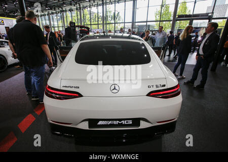 Le tuner allemand AMG affiche le Mercedes-AMG GT 63 S 4MATIC + coupé à la voiture de sport 2019 Internationale Automobil-Ausstellung (AAI). (Photo de Michael Debets / Pacific Press) Banque D'Images