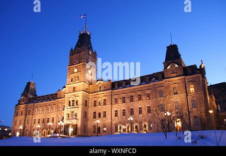 Bâtiment du Parlement du Québec (Hôtel du Parlement) en hiver la ville de Québec. Banque D'Images