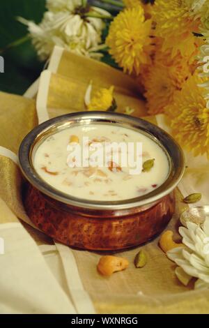 Pradaman Payasam Palada/ Lait de riz au lait - traditionnel Kerala Onam dessert Banque D'Images