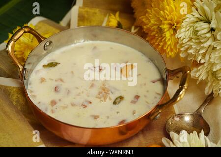 Pradaman Payasam Palada/ Lait de riz au lait - traditionnel Kerala Onam dessert Banque D'Images