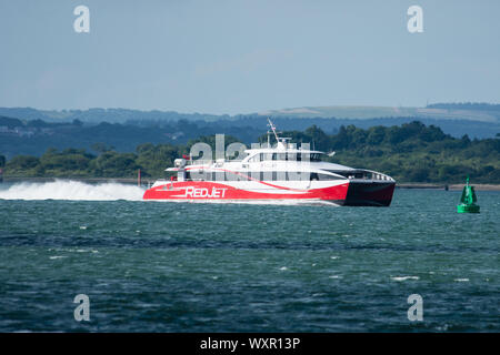 RedJet sur Ferry Southampton Water de Hamble vers Fawley Banque D'Images