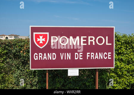 Signe pour Pomerol, Grand Vin de France, dans la région de Bordeaux Pomerol Banque D'Images