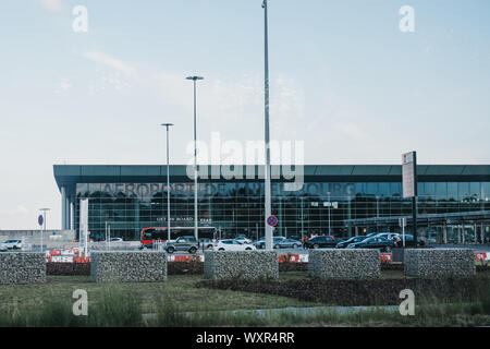 La Ville de Luxembourg, Luxembourg - le 19 mai 2019 : l'extérieur de la ville de Luxembourg terminal de l'aéroport, le seul aéroport du pays avec une piste asphaltée. Banque D'Images