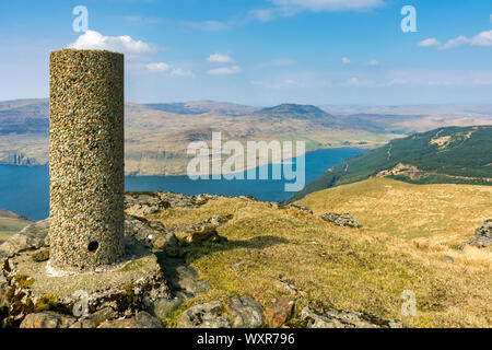 Loch Eynort depuis le sommet d'un Cruachan, ont profité, Isle of Skye, Scotland, UK Banque D'Images