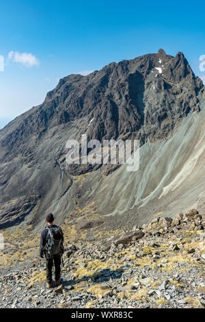 Sgurr Dearg à partir de la grande pierre pousse, Coire Lagan. Dans les montagnes Cuillin, Isle of Skye, Scotland, UK Banque D'Images