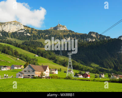 Kamor und Hoher Kasten Alpstein à Appenzell Innerhoden im Banque D'Images