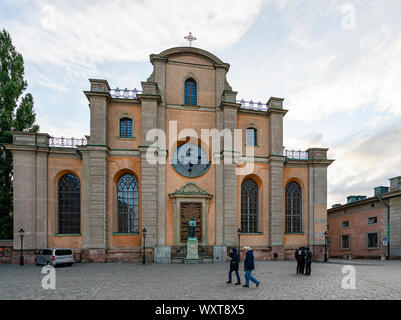 Stockholm, Suède. Septembre 2019. Une vue de l'Olaus Petri statue devant l'église Storkyrkan Banque D'Images