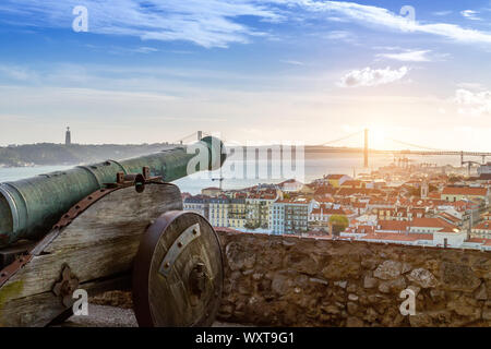 Superbe vue panoramique sur Lisbonne du château Saint George (Sao Jorge) Lookout Banque D'Images