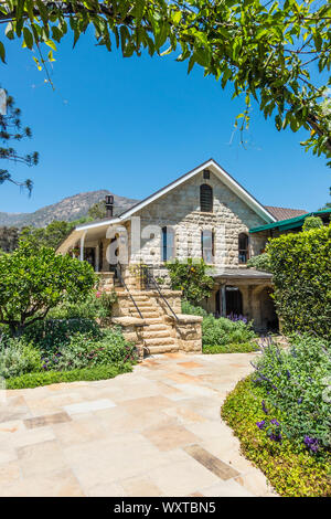 L'extérieur du bâtiment abritant les deux restaurants du San Ysidro Ranch à Montecito, en Californie. Banque D'Images