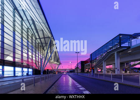 Gdansk, Pologne - 28 mai 2019 : Terminal de l'aéroport de Gdansk (GDN) en Pologne. Banque D'Images