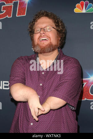 Hollywood, CA. Sep 17, 2019. Ryan Niemiller. 'America's Got Talent' saison 14 Live Show Tapis Rouge tenue au Kodak Theater. Crédit photo :/FSadou MediaPunch : Crédit AdMedia Inc/Alamy Live News Banque D'Images