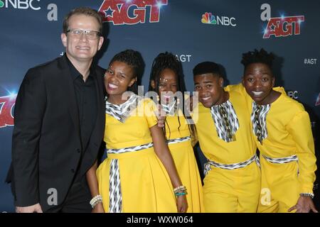 Ndlovu Youth Choir aux arrivées d'AMERICA'S GOT TALENT Finale en direct, le Kodak Theater à Hollywood et Highland Center, Los Angeles, CA Septembre 17, 2019. Photo par : Priscilla Grant/Everett Collection Banque D'Images