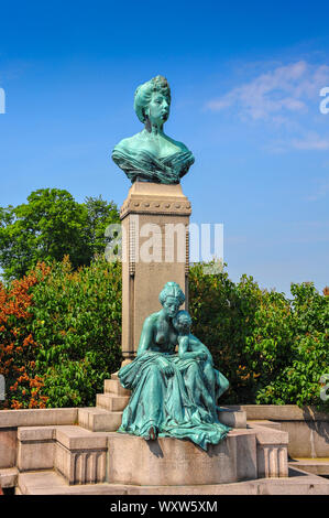 Copenhague, Danemark - Juillet 2015 : Monument de la princesse Marie d'Orléans, également connu sous le nom de Marie Amélie Françoise Sophie sur la Langelinie, Promenade. Banque D'Images