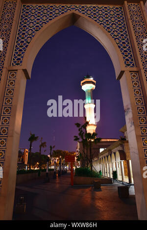 Bandung, Indonésie - Juillet 05, 2015 : Masjid Raya Bandung, Grande Mosquée situé dans la ville de Bandung, Java ouest, Indonésie Banque D'Images