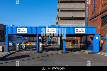 La ville de Cork, Cork, Irlande. 18 Septembre, 2019. Portes de sortie de la Merchants Quay plusieurs niveaux, situé sur Parnell Place, la ville de Cork, Cork, Irlande. C Banque D'Images