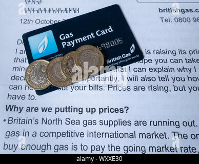 Carte de paiement sur British Gas British Gas de lettre expliquant pourquoi les prix augmentent. Banque D'Images