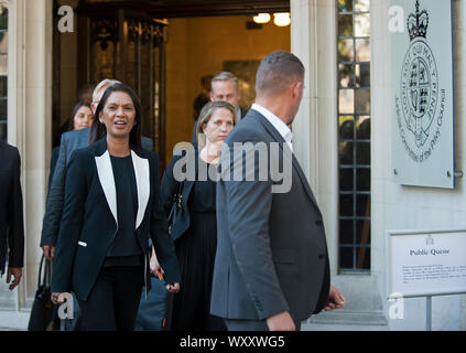 Londres, Angleterre. 18 Septembre, 2019. Gina Miller quitte la Cour suprême sur la deuxième journée de l'audience sur Boris Johnson's suspension du Parlement européen Banque D'Images