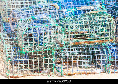 Homard empilés et de casiers à crabe en Algarve, Portugal Banque D'Images