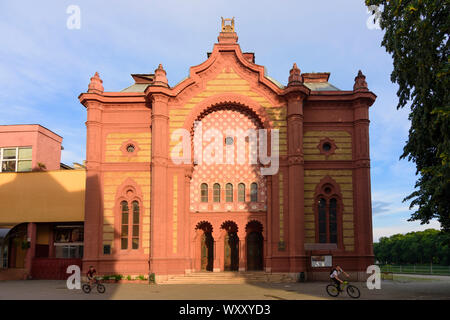 Uzhhorod, Ungwar : ancienne synagogue, maintenant, Philharmonia Philharmonic Orchestra de l'Oblast de Transcarpathie ,, Transcarpatie, Zakarpattia, Ukraine Banque D'Images