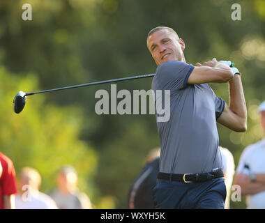 Wentworth Golf Club, Virginia Water, UK. 18 Sep, 2019. Nemanja Vidic au cours de la Pro Am au BMW PGA Championship. Usage éditorial uniquement. Crédit : Paul Terry/Alamy. Crédit : Paul Terry Photo/Alamy Live News Banque D'Images