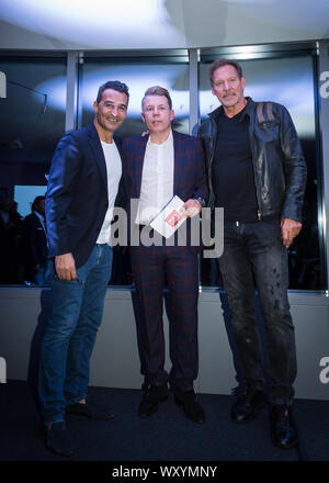 Erol Sander, Axel Kahn und Ralf Moeller beim Pixx Lounge Event in den Sky Lounge Studios von radio antenne Frankfurt in den City Gates. Francfort, 12. Banque D'Images