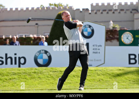 WENTWORTH, Angleterre le 18 septembre la légende de Manchester United Paul Scholes tees au large de la première au cours de la BMW PGA Championship Pro Am au Wentworth Club, London le mercredi 18 septembre 2019. (Crédit : Jon Bromley | MI News) usage éditorial uniquement, licence requise pour un usage commercial. Photographie peut uniquement être utilisé pour les journaux et/ou magazines des fins éditoriales Crédit : MI News & Sport /Alamy Live News Banque D'Images