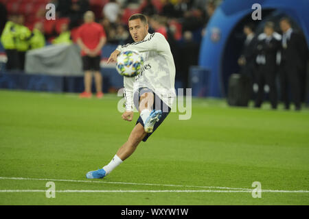 Paris, France. 18 Sep, 2019. Real Madrid FC AVANT EDEN HAZARD en action lors de la Ligue des Champions, Groupe A Journée 1 entre Paris Saint Germain et Real Madrid FC au Parc des Princes - Paris - France.PSG a gagné 3:0 Crédit : Pierre Stevenin/ZUMA/Alamy Fil Live News Banque D'Images