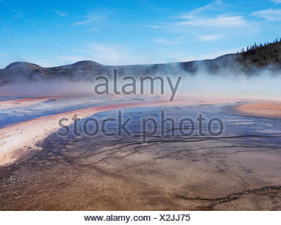 Grand Prismatic Spring, Midway Geyser Basin, USA, Wyoming, Yellowstone National Park