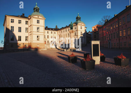 Il palazzo di Wrangel (Wrangelska palatset), Stenbock Palace (Stenbockska Palatset, statua di Birger Jarl, Birger Jarls Torg, Riddarholmen Stoccolma, Svezia Foto Stock