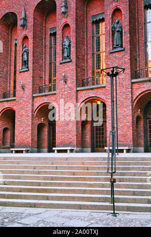 Cortile interno di Stadshuset (Municipio), Kungsholmen, Stoccolma, Svezia Foto Stock