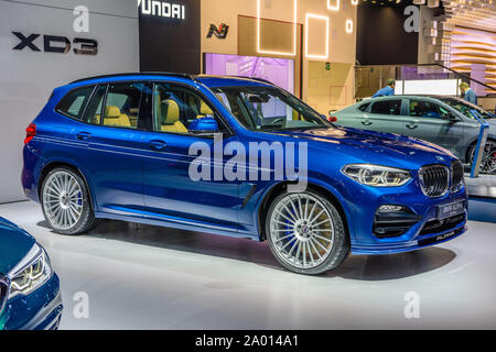 Francoforte, Germania - Settembre 2019: blu BMW ALPINA XD3 ALLROAD X3 SUV, IAA International Motor Show Auto fieristico. Foto Stock