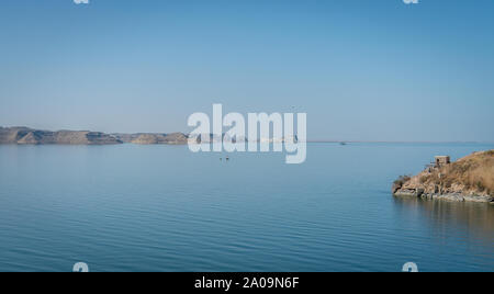 L'Egitto. Paesaggio sul lago Nasser Foto Stock