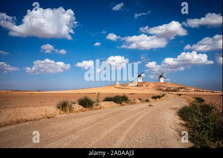 Mulini a vento di Don Quijote de la Mancha Tembleque Spagna Foto Stock