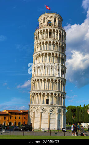 Torre pendente di Pisa torre campanaria, Piazza dei Miracoli a Pisa, Italia Foto Stock