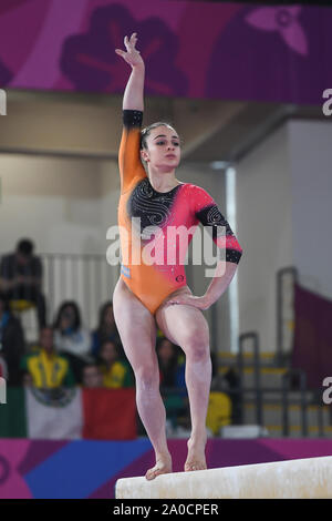 Doha in Qatar. 29 Luglio, 2019. MARTINA DOMINICI da Argentina compete sul fascio di equilibrio durante il concorso tenutosi presso l'Aspire Academy Dome a Doha, in Qatar. Credito: Amy Sanderson/ZUMA filo/Alamy Live News Foto Stock