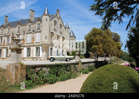 E il medievale castello rinascimentale (terre-neuve) in Fontenay-le-COMTE (Vandea - Francia) Foto Stock