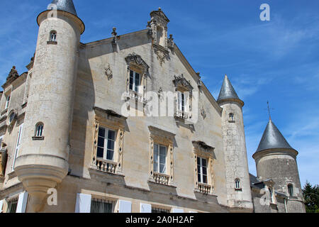 E il medievale castello rinascimentale (terre-neuve) in Fontenay-le-COMTE (Vandea - Francia) Foto Stock