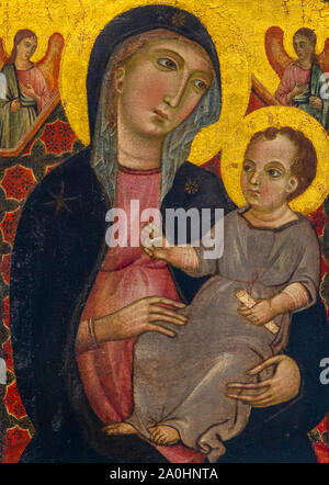 Vergine con Bambino e due angeli. Intorno al 1320. Da Deodato Orlandi (attivi in Toscana, Italia nel 1284-1332). Tempera su pannello. Fondo oro. Foto Stock