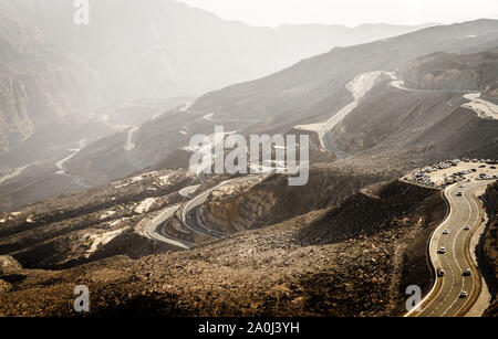 Strada di Montagna su Jebel Jais a Ras Al Khaimah Emirati arabi uniti Foto Stock