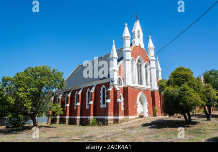 Maldon, Victoria, Australia - 1 marzo 2017. Wesleyan Chiesa a Maldon, VIC. Le sale sono state costruite nel 1855 e 1861, parsonage 1858, chiesa 1863. Foto Stock