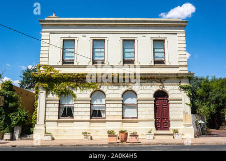 Natimuk, Victoria, Australia - 2 marzo 2017. Colonial Bank building in Natimuk, VIC. L'edificio risale al 1888. Foto Stock