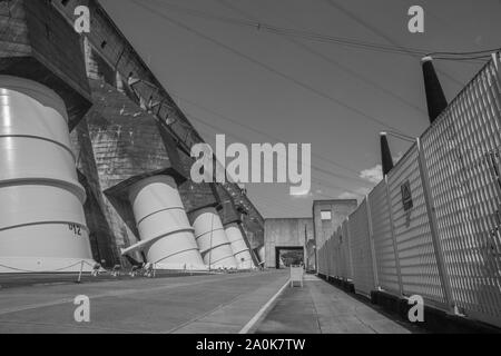 All'interno di Itaipu idroelettrica, la seconda più grande al mondo Foto Stock