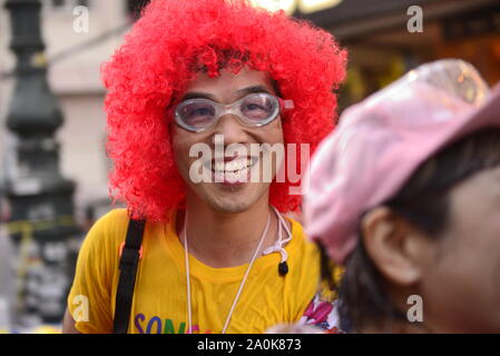 La gente celebra il Songkran festival Foto Stock