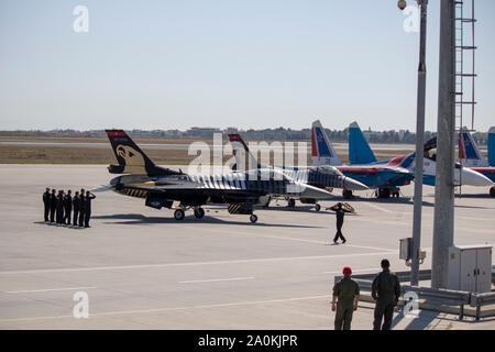 Istanbul, Turchia - Settembre-18,2019: Turchia Repubblica Air force aerobatic team Solotürk Foto Stock